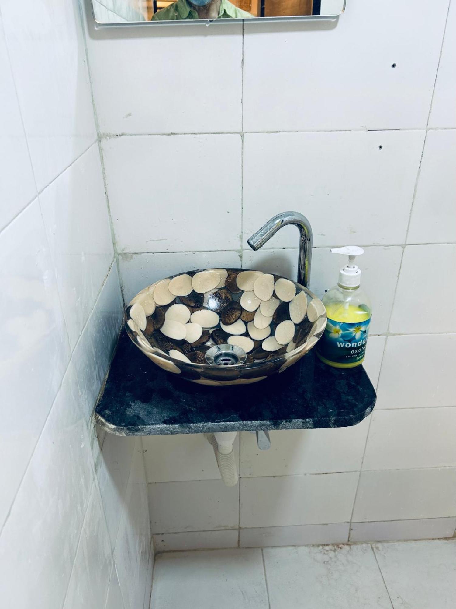 Lemon Room Mumbai Bagian luar foto