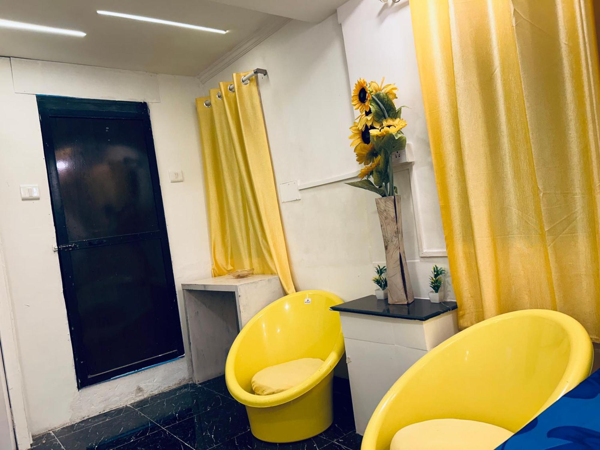 Lemon Room Mumbai Bagian luar foto
